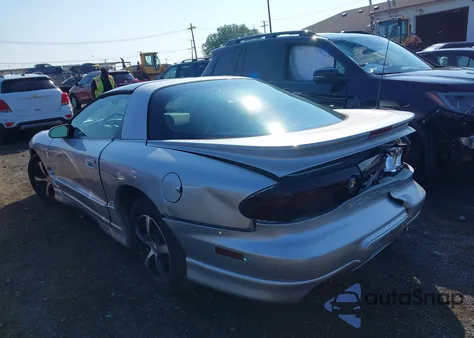 2002 Pontiac Firebird from USA, damaged, VIN 2G2FS22K722133407